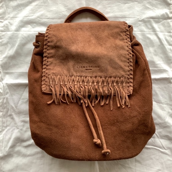 🤩 HOST PICK 🤩 Liebeskind brown boho fringe suede backpack - Picture 2 of 10